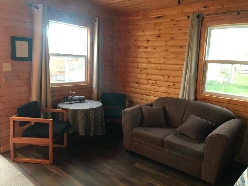 Wildflowers Country Inn Rocky Harbour Zimmer foto